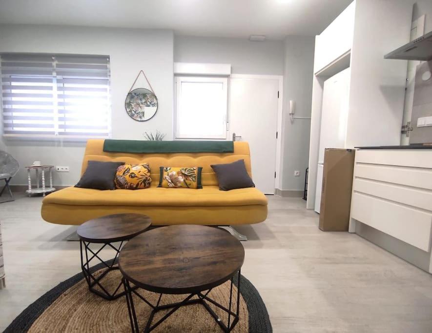 Comfortable Studio In Barrio Salamanca - Bejar Мадрид Экстерьер фото