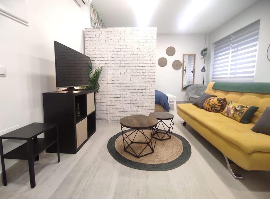 Comfortable Studio In Barrio Salamanca - Bejar Мадрид Экстерьер фото